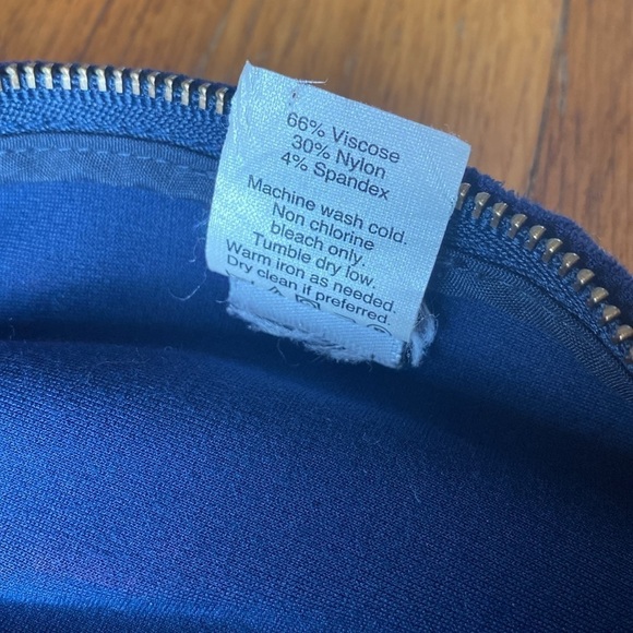 Madewell Navy Blue Ponte Swivel Mini Pleaded Side Zipper Snap Size 4 - Picture 12 of 16